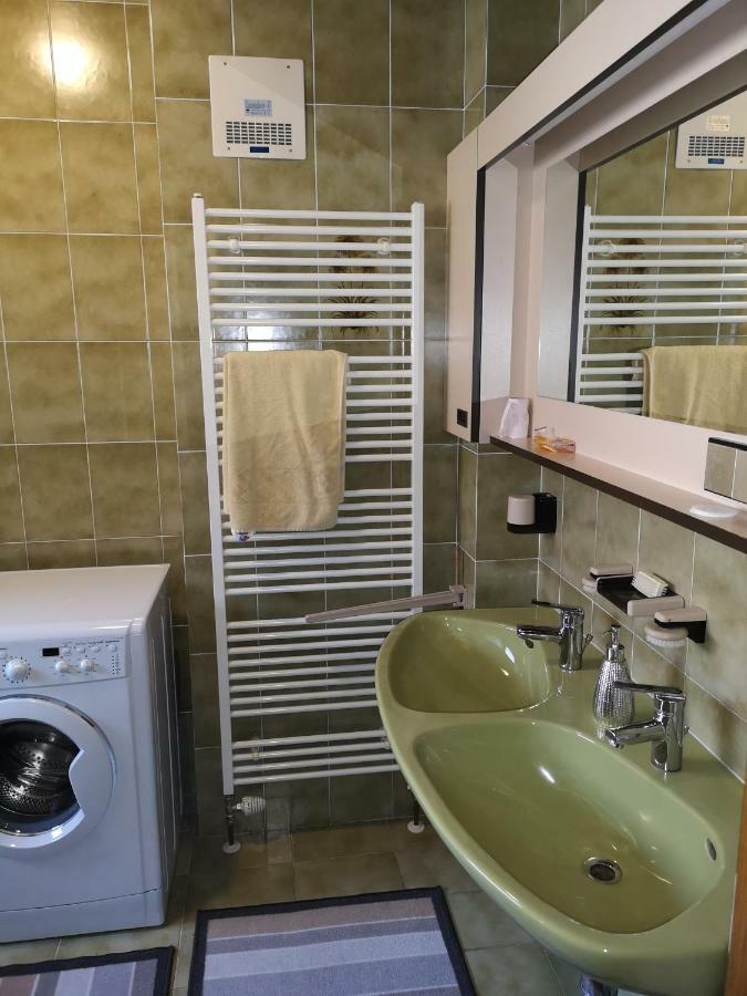 Ferienwohnung Dani Kottmannsdorf Εξωτερικό φωτογραφία
